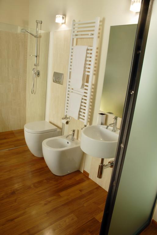 B&B Terres D'Aventure Suites Торино Стая снимка